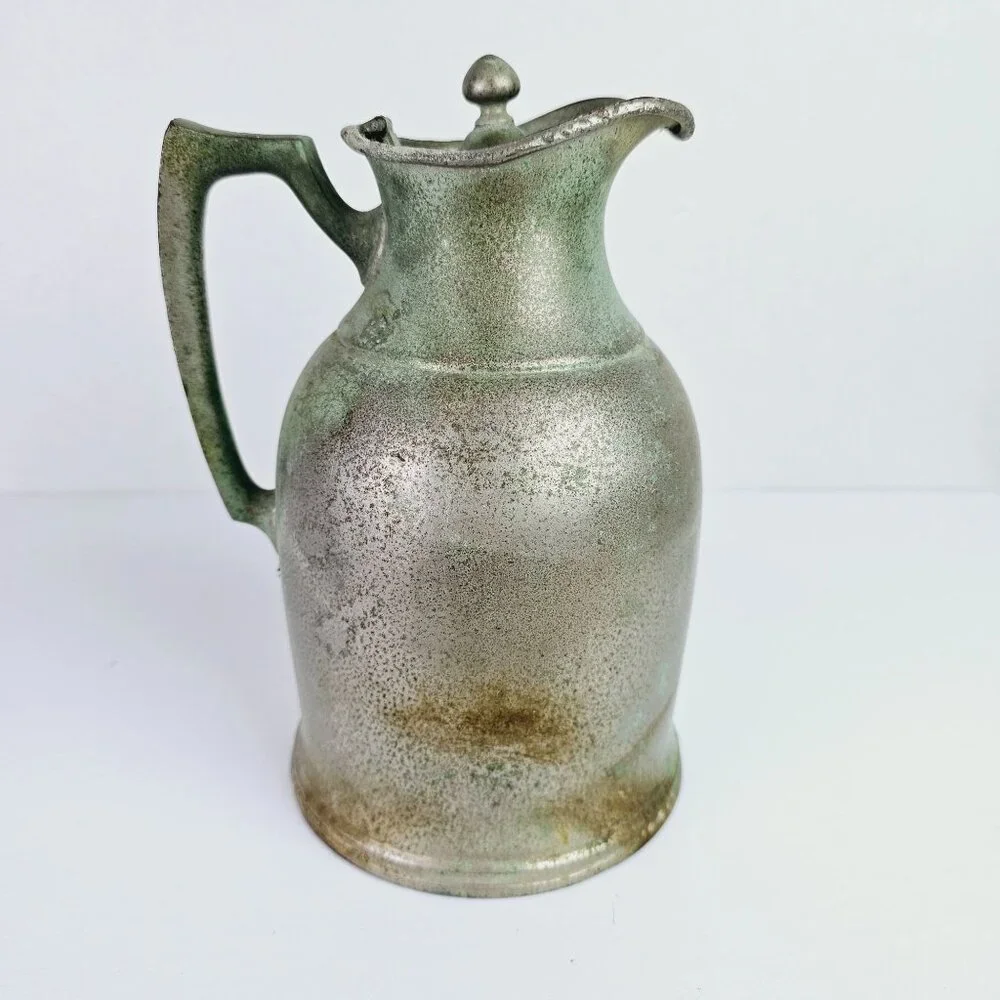Vintage 1950's Hotel Statler Stanley Insulated Covered Pitcher, 32 Oz. - Picture 3 of 7